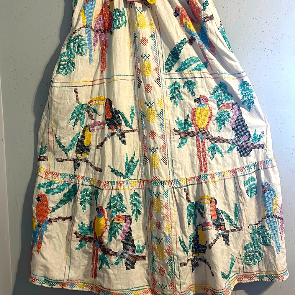 Farm Rio Stitched Birds Scarfs Maxi dress. NWT pit to pit:20” - Picture 7 of 13